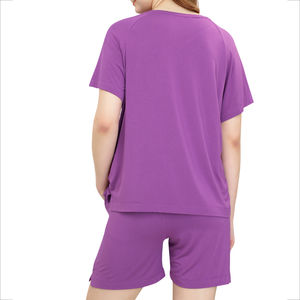 Ensembles de survêtements courts tendance pour l'été, avec logo personnalisé, pour femmes, comprenant un crop top en coton et un short moulant - Product Image 2