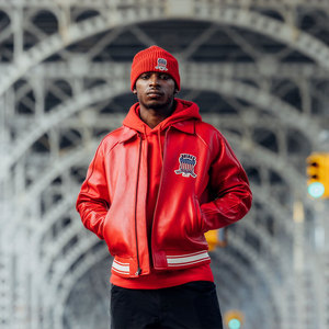 Blouson Bomber d'Hiver en Cuir Rouge Imperméable pour Homme Avirex, Style Urbain, avec Patch Brodé, Col Montant et Fermeture Éclair sur le Devant - Product Image 6