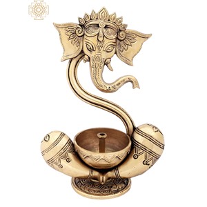 โคมไฟตะเกียงพระพิฆเนศขนาด9นิ้วทำด้วยมือทำจากทองเหลืองสำหรับตกแต่งบ้านผลิตในอินเดียสำหรับการให้ของขวัญส่วนตัวหรือให้เป็นของขวัญ - Product Image 1