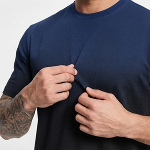 T-shirt uni à col rond pour homme, confortable et décontracté en coton, vente en gros, fabricant de mode, t-shirt uni à manches courtes pour homme - Product Image 4