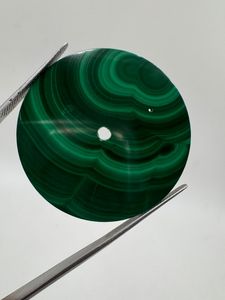 หน้าปัดนาฬิกา A K Gems Natural Malachite รุ่น GMC-1058W28.5 มม. หน้าปัดกลมขัดเงาด้านเดียว ความหนา 0.6 มม. - Product Image 5