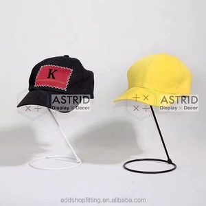 Porte-chapeaux moderne autoportant en métal, présentoir à 3 niveaux en fil métallique pour chapeaux, design vertical léger avec revêtement en poudre - Product Image 4
