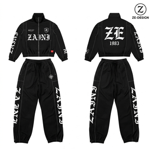 Traje Cortavientos para Mujer, 120 GSM, Micro Poliéster, Negro con Paneles en Contraste, Chándal Personalizado con Sublimación y Logotipo Serigrafiado - Product Image 1