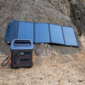 Générateurs solaires portables conçus pour une alimentation de secours pratique avec une autonomie de batterie longue durée et une utilisation facile en extérieur - Product Image 4