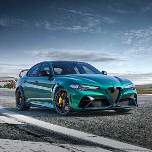 Alfa para Giulia, Sedán de Lujo, Plástico OEM, Calidad Premium, Suministro Directo de Fábrica, Exportación Mundial, Entrega Rápida, Oferta - Product Image 1