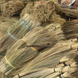 Balai à main artisanal KMI en herbe avec poils en nylon/fibre de coco et pelle à poussière – Nettoyage ménager écologique du Vietnam - Product Image 3