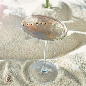 Verres à vin et à cocktail en coquillages faits à la main, décoration de mariage sur la plage sur mesure, verre à vin en coquillages fait à la main, décoration de plage côtière pour mariage - Product Image 1