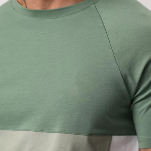 ชุดเซ็ตเสื้อแขนสั้นพิมพ์โลโก้ตามสั่งสำหรับผู้ชาย ใส่หน้าร้อน กางเกงขาสั้นฮิปฮอป ผ้าฝ้ายแท้ 100% แห้งเร็ว ทันสมัย - Product Image 4