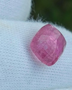 Turmalina Rosa Intenso Natural, Gema Facetada de Grado Coleccionista, Piedra Suelta Premium para Joyería, Cristal - Product Image 3
