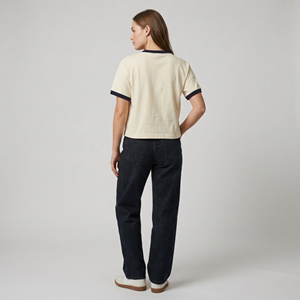 Großhandel Maßgeschneiderte Cremefarbene Damen T-Shirts aus Baumwolle Kurzarm Rundhals Lässiges T-Shirt Umweltfreundliche Atmungsaktive Oberteile - Product Image 4