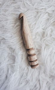 เข็มโครเชต์ไม้ทำมือ รูปทรงตามหลักสรีรศาสตร์ เครื่องมือแฮนด์เมด - Product Image 3