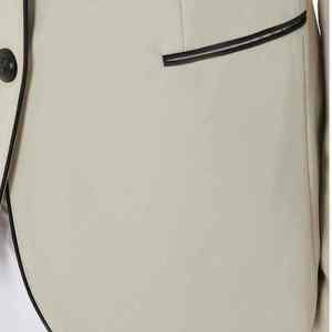 Veste d'équitation pour femmes en coton et polyester beige à manches longues, col noir, logo personnalisé pour le saut d'obstacles, fabriquée au Pakistan - Product Image 2