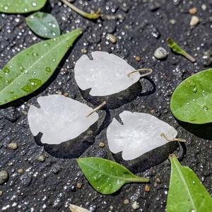 Colgante de Cuarzo Transparente Natural con Forma de Pez, Amuleto de Cristal en Forma de Gota, Anillo Chapado en Oro, Joyería Minimalista Boho con Piedras Preciosas, Regalo para Mujer - Product Image 6