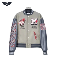 Blouson universitaire gris écologique pour homme avec blocs de couleur, col montant, fermeture éclair, lettres brodées et manches bomber style baseball