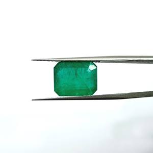 Esmeralda Octogonal Verde de 5.81 Quilates de Zambia, Gema Suelta - Product Image 2