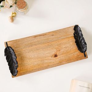 Bandeja de Madera Rectangular con Asas de Plumas Negras, Diseño Minimalista, Duradera, con Patrón de Plantas, Vajilla Decorativa - Product Image 1