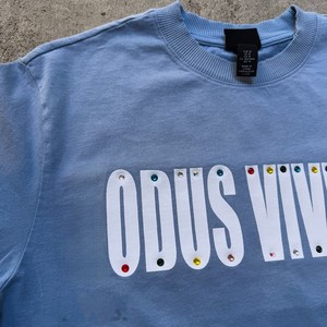 เสื้อยืดผู้ชายแฟชั่นฤดูร้อนสไตล์วินเทจ ล้างสีแบบแอซิดวอช ผ้าฝ้าย 100% ทรงโอเวอร์ไซส์ ทรงบ็อกซี่ ลายกราฟิกประดับเพชร พิมพ์ลายดิจิทัล - Product Image 3