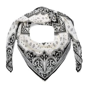 Bandana carrée en coton respirant personnalisée à prix abordable avec impression numérique, idéale pour les activités de plein air, design sportif, couleur rouge - Product Image 2