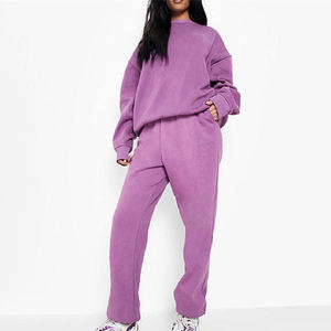 ชุดวอร์มลำลองแฟชั่นใหม่ล่าสุดสำหรับผู้หญิง เสื้อสเวตเตอร์แบบสวมหัวสุดเท่ ชุดเสื้อครอปท็อปและกางเกงขายาวทรงกว้าง สามารถสั่งทำโลโก้ของคุณเองได้ - Product Image 6