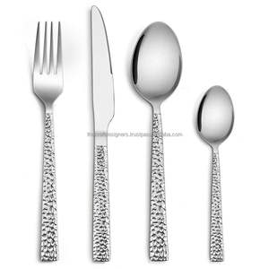 Juego de cubiertos de metal simple y elegante para uso doméstico con diseño moderno y manijas ergonómicas cómodas - Product Image 5