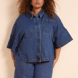 Camisas de mezclilla azules oversize para mujer 2026 al por mayor, de manga larga con botones, ajuste regular, top corto sexy de verano, lavado claro - Product Image 4