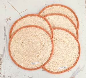 Premium jute round <b>placemat</b> Orange bordered and handcrafted by artisans Sustainable natural fiber table mat bringing warmth - Product Image 4