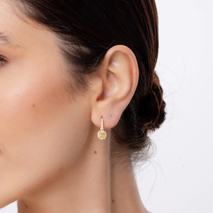 Pendientes de Diamantes de Corte Cojín en Oro Amarillo de Lujo, Joyería de Boda para Mujer - Product Image 3