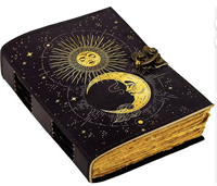 Diario de cuero morado impreso a mano - Cuaderno vintage Sol y Luna con cierre de latón y papel de borde deshilachado sin rayas, ideal para regalo