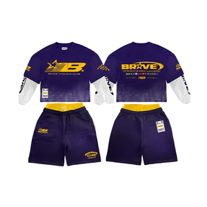 Conjunto de Top Corto Oversize y Pantalones Cortos para Hombre, Morado y Amarillo, Estilo Urbano, Cuello Redondo, Manga Larga, Diseño con Bolsillos, Transferencia Térmica - Product Image 1