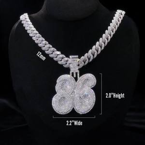 จี้รูปใบโคลเวอร์สี่แฉกแบบกำหนดเอง ชุบเงินแท้ 925 ประดับเพชรโมอิสซาไนต์ VVS ดีไซน์ทันสมัย รับรองคุณภาพ เครื่องประดับฮิปฮอปสำหรับทุกเพศ ขายส่ง - Product Image 1