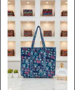 Le Souvenirs Lady Customized Fashion <b>Quilted</b> Velvet Reversible Spring <b>Summer</b> Vintage Bohemian Canvas Lining Zipper Lightweight - Product Image 2