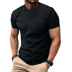 Camiseta de manga corta informal para hombre, jersey de cuello redondo de punto transpirable cómodo de verano, ropa masculina sencilla diaria - Product Image 1