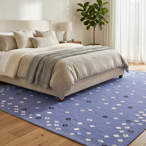 Tapis en laine tufté à la main bleu indigo confetti, motif losanges modernes, avec bordure, antidérapant, écologique, à poils épais pour - Product Image 4