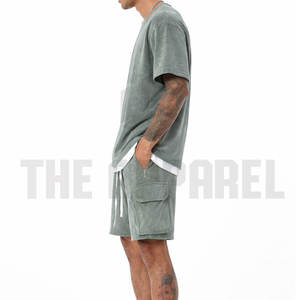 Venta al por mayor de conjuntos de ropa para hombre de EE. UU., de color liso, de poliéster y algodón, transpirables, informales, de verano, camiseta y pantalones cortos, precio al por mayor - Product Image 2