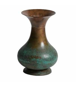 Jarrón Metálico Tradicional Indio al por Mayor |   Jarrón de Flores Decorativo de Cobre con Acabado Antiguo, Artesanía Metálica para Decoración de Sala de Estar - Product Image 1