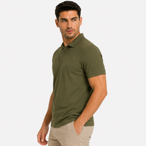 Polo homme premium conçu pour un style décontracté et sportif, tissu léger, texture douce, idéal pour l'été, confortable à porter. - Product Image 4
