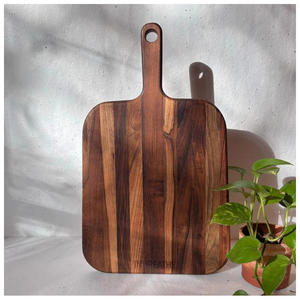 Tabla de Cortar de Madera Rectangular con Asa, Tabla de Cocina con Acabado Natural, Apta para Lavavajillas, Resistente al Moho, con Patas Antideslizantes - Product Image 5
