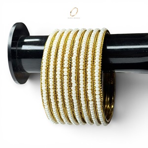 Juego de Brazaletes de Perlas Chapadas en Oro de Alta Calidad Directo de Fábrica para Mujer, Joyería de Moda India Premium para Bodas, Precio al por Mayor - Product Image 3