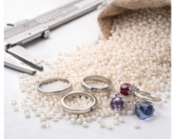 Medio de Pulverización de Zirconia para Acabado de Joyas y Superficies Metálicas, Alta Reutilidad, Tamaños Personalizados Disponibles - Product Image 4