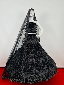 ชุดคอลเลกชั่นอินเดียสุดหรูจากนักออกแบบใหม่ชุดเดรสตาข่ายหนาเต็มตัวทำจากหินแบบชาวซิกันสวยงามชุดเดรสแต่ละชิ้นใหม่ - Product Image 3