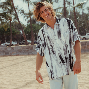 Camisa estampada para hombre, manga corta, tropical, floral, informal, con botones, para playa, verano, vibrante, colorida, top, camisa de verano para hombre - Product Image 4