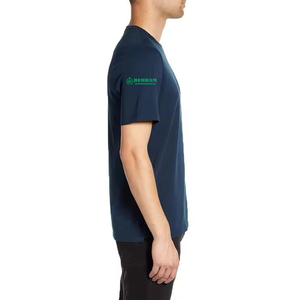 เสื้อยืดคอกลมแขนสั้นสีน้ำเงินเข้มสำหรับผู้ชาย แบบสั่งทำพิเศษ ทรงหลวม สวมใส่สบาย สีพื้น ผ้าฝ้ายเจอร์ซีย์ ระบายอากาศได้ดี เป็นมิตรต่อสิ่งแวดล้อม - Product Image 4
