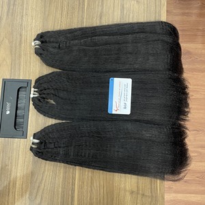 Prix de gros pour les mèches de cheveux bouclés crépus 100% naturels vietnamiens sans fibres synthétiques - Product Image 3
