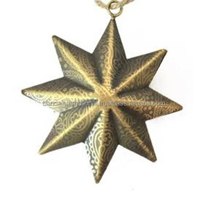 Article décoratif suspendu en fer avec finition argentée pour la décoration de la maison et d'autres décorations de Noël - Product Image 6