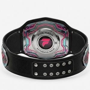 Cinturón de campeonato de alta calidad diseñado con materiales duraderos, ajuste adaptable y decoración detallada para atletas y campeones. - Product Image 5