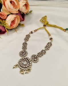 Conjunto de collar nupcial de lujo con piedras Kundan sin tallar, pendientes, Maang Tikka, borlas de perlas, Dori ajustable, joyería de boda al por mayor - Product Image 2