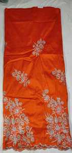 Última Moda Impresionante: Tela Tafetán Nigeriana George con Bordado de Piedras y Patrón Floral, Antiestática y Transpirable - Product Image 5