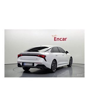 Kia K5 Noblesse 2024 con Volante a la Izquierda, Caja de Cambios Automática, Estándar de Emisiones Euro V, Asientos de Cuero, 6,642 km - Product Image 2