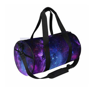Sac de sport personnalisable en nylon imperméable grande capacité avec fermeture éclair, écologique, pour sublimation, idéal pour les équipes sportives et les voyages, vente en gros Pakistan - Product Image 4