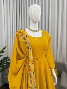 Yellow Embroidered Anarkali Salwar Kameez Set <b>Reversible</b> Women Party <b>Dress</b> with Dupatta Regular Fit - Product Image 4